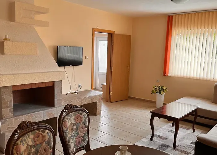Bellevue golden sands